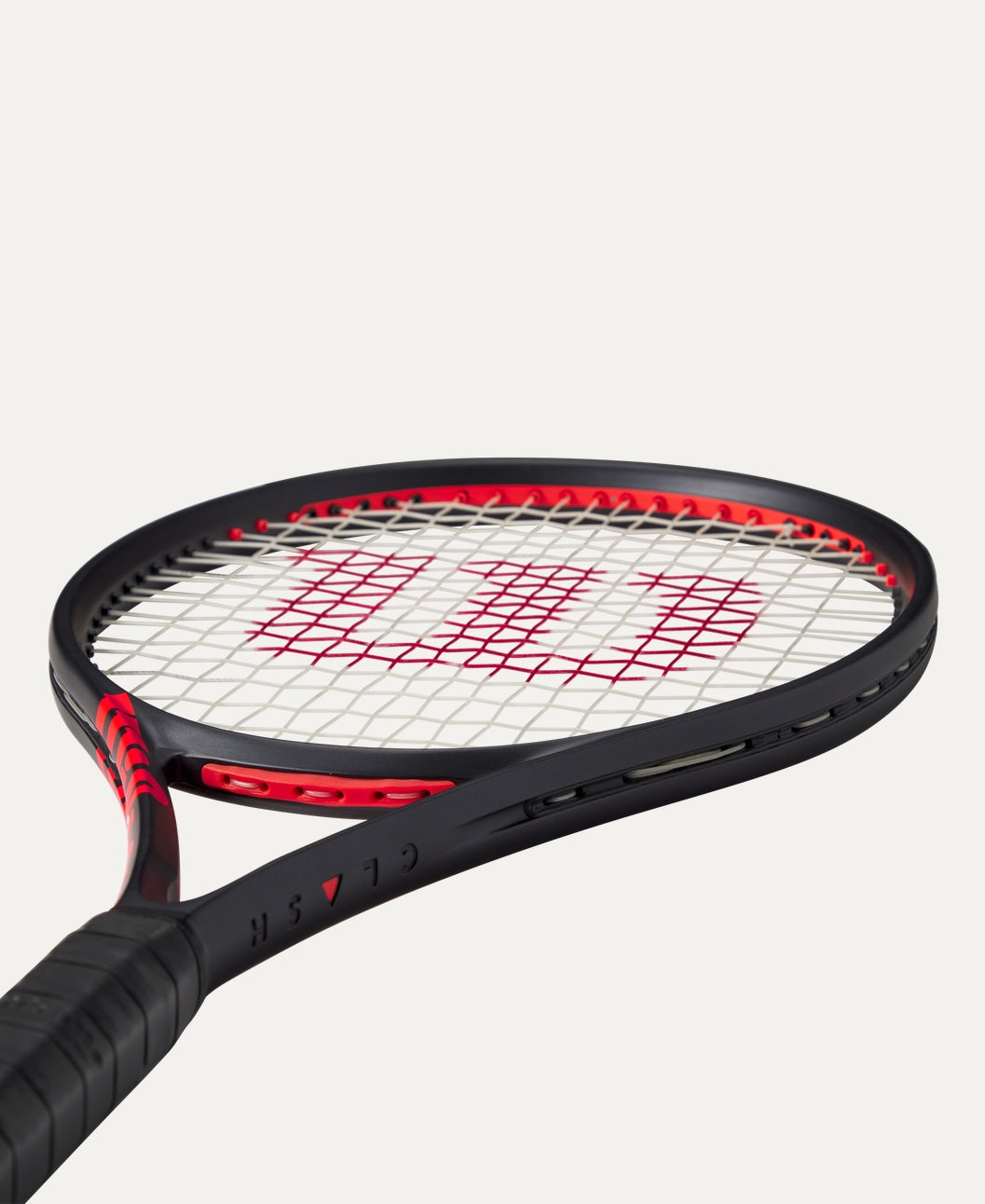 Wilson Clash 100 v3 Tennis Racquet